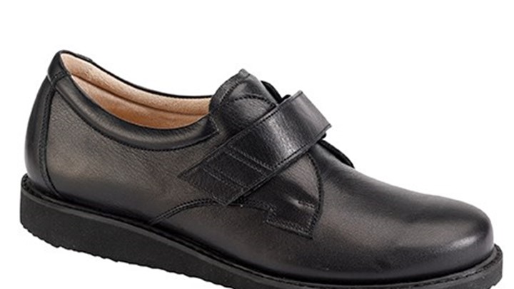 3315.9800 Piedro Mens Diabetic Shoes Black Leather Velcro.jpg