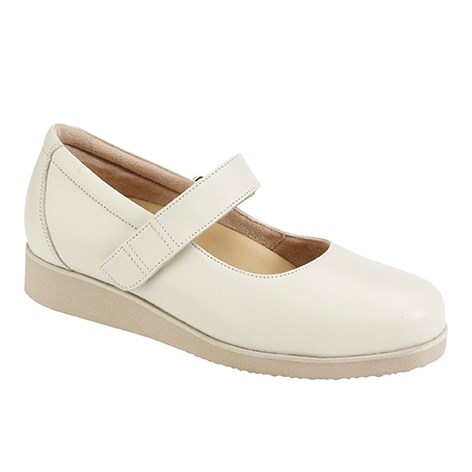 3370.1200 Piedro Ladies Diabetic Shoes Cream Leather Velcro.jpg